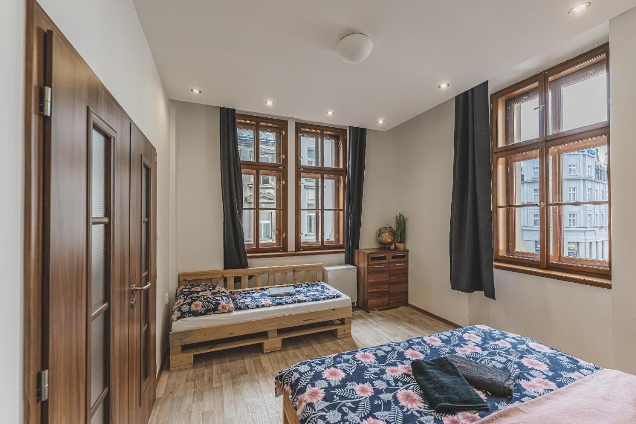 Carolina'S Central Apartment Hradec Králové Exterior foto